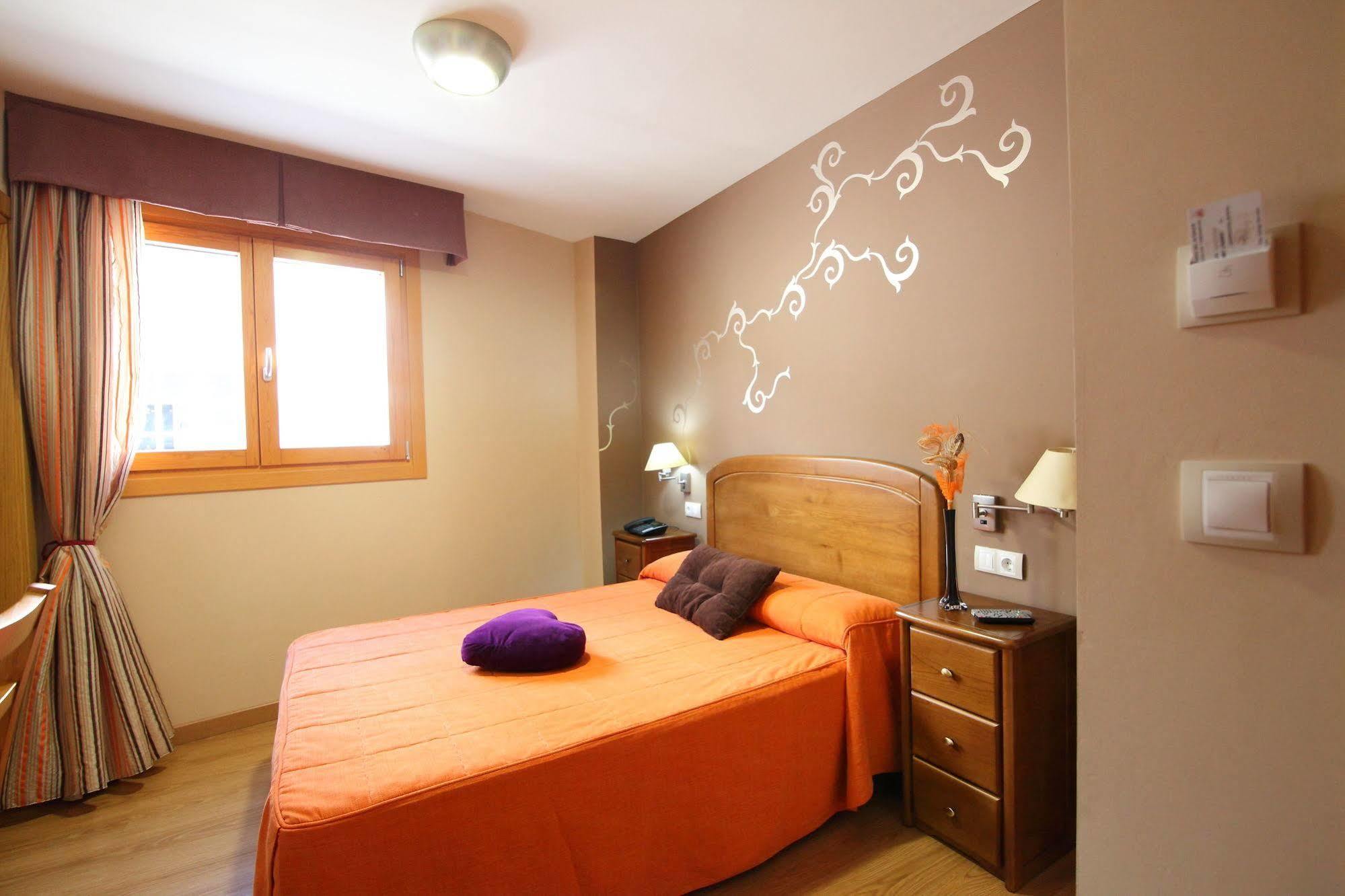 Hostal Campo Real Bed&Breakfast ภายนอก รูปภาพ